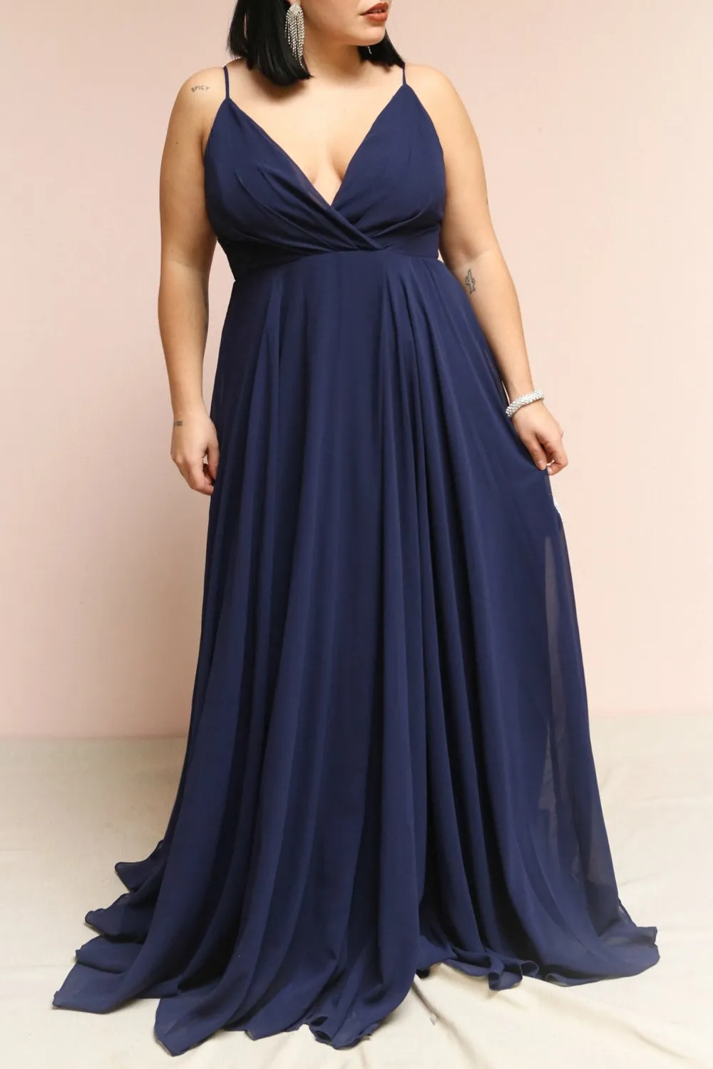 Aelis Navy | Pleated Plunging V-Neckline Gown