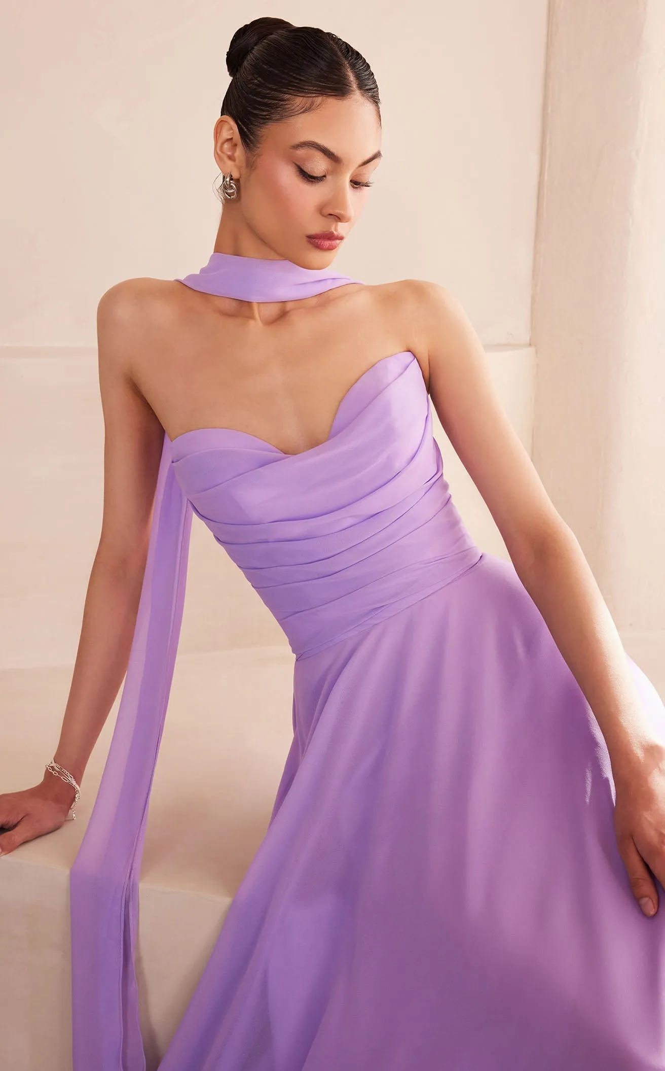Amoris T703 Dress
