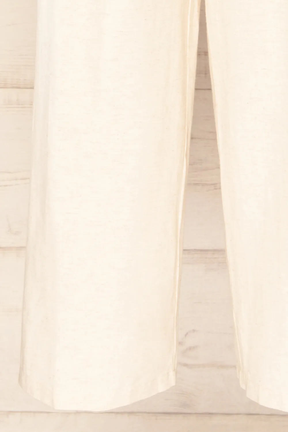 Baotou | Beige Jumpsuit with Belt and Pockets