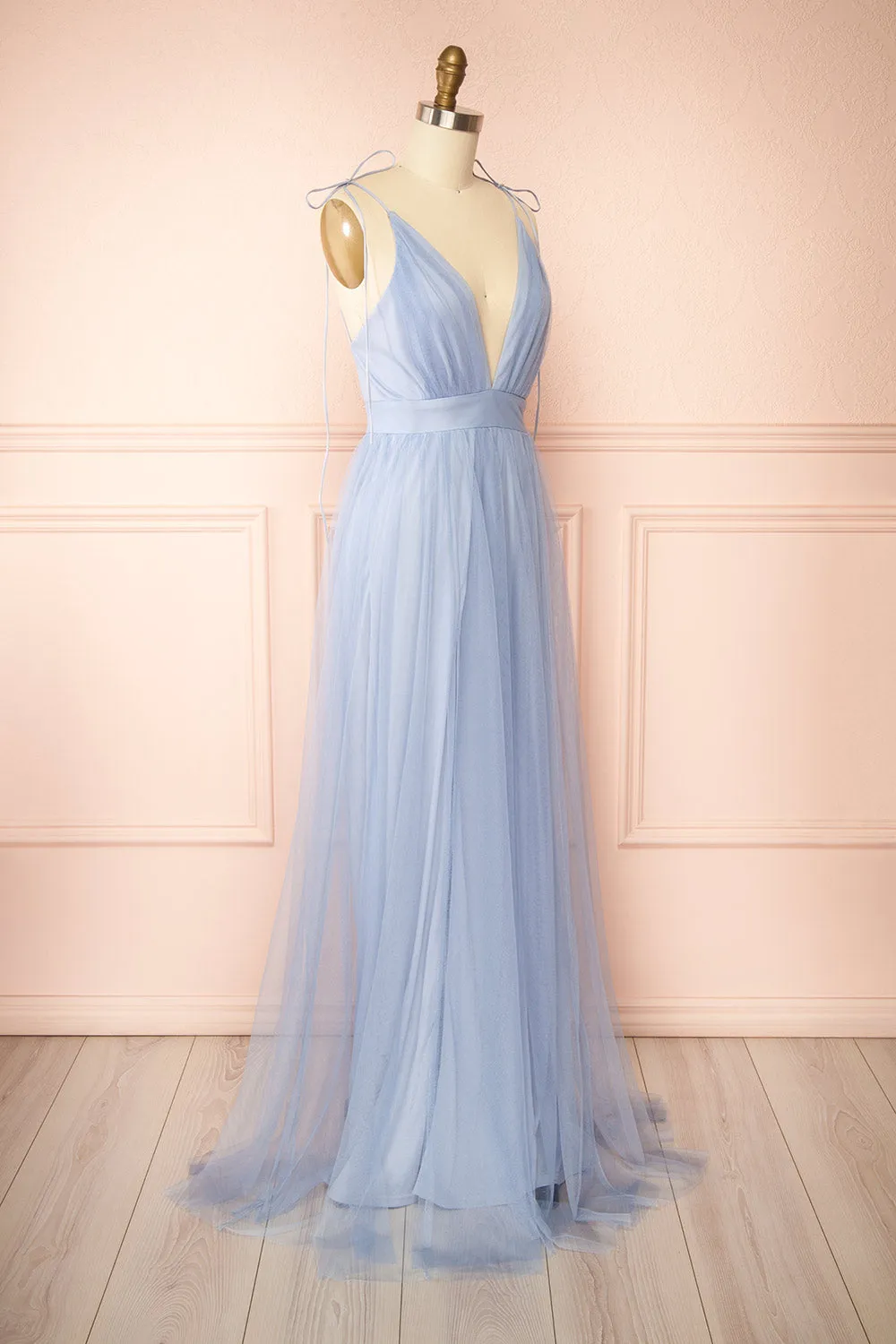 Hyedi Light Blue | Tulle Gown with Plunging Neckline