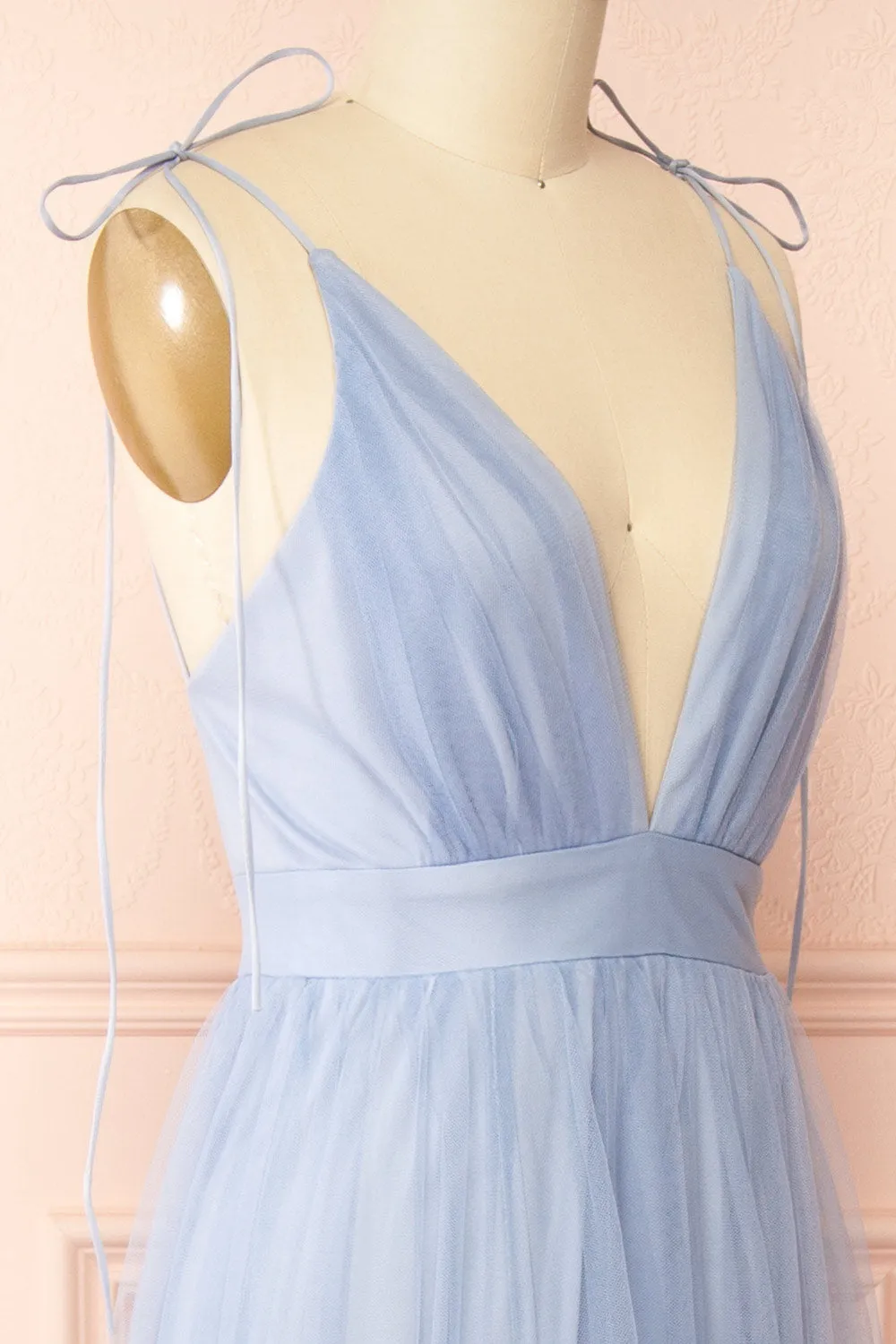 Hyedi Light Blue | Tulle Gown with Plunging Neckline