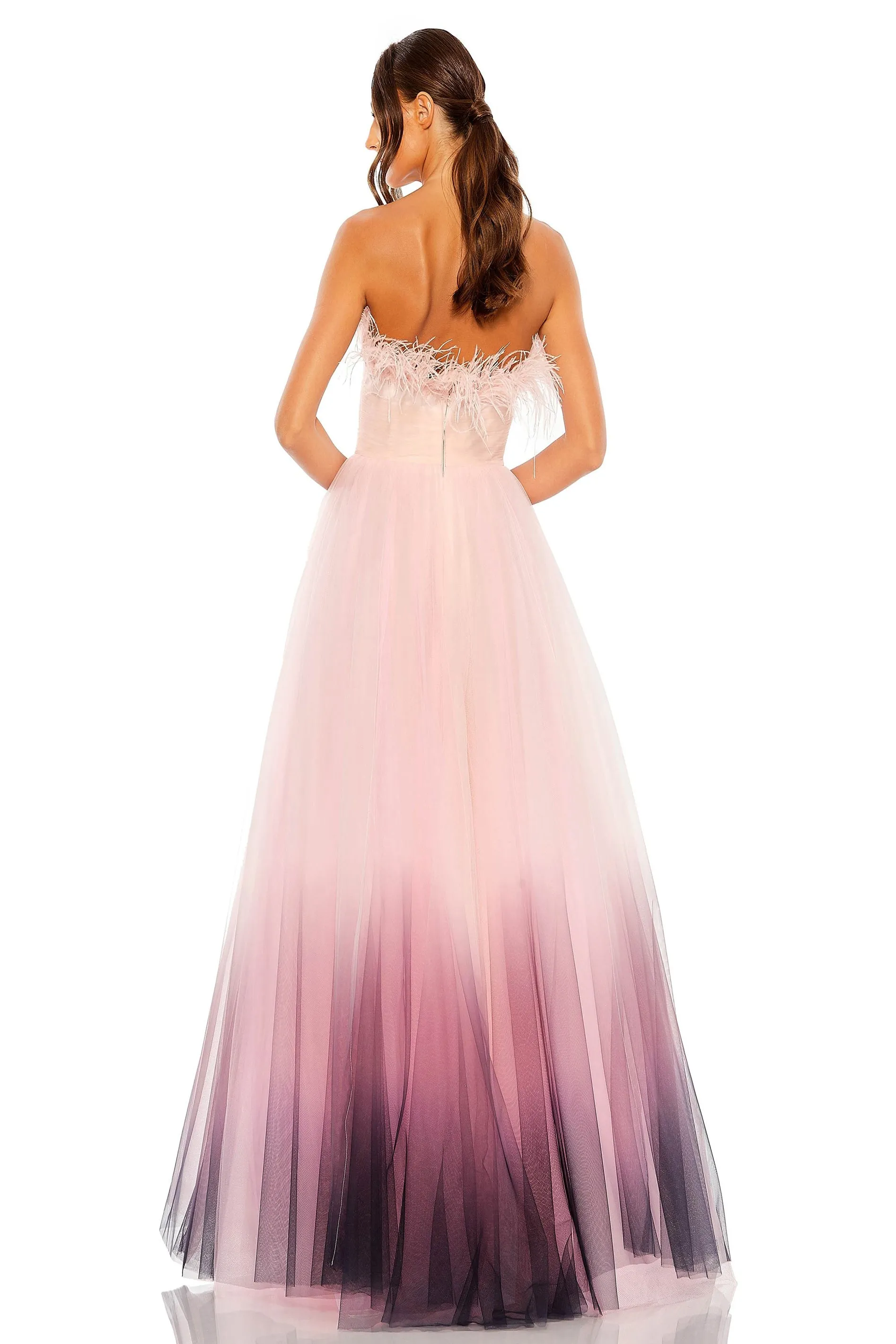 Mac Duggal 20557